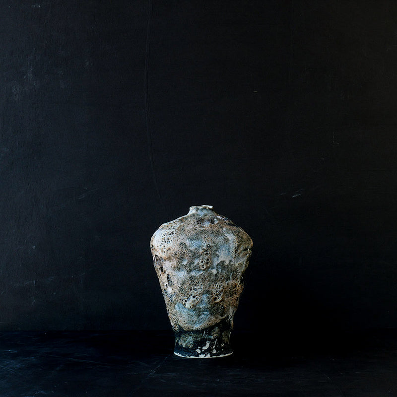 ●25-IY-4 Vase