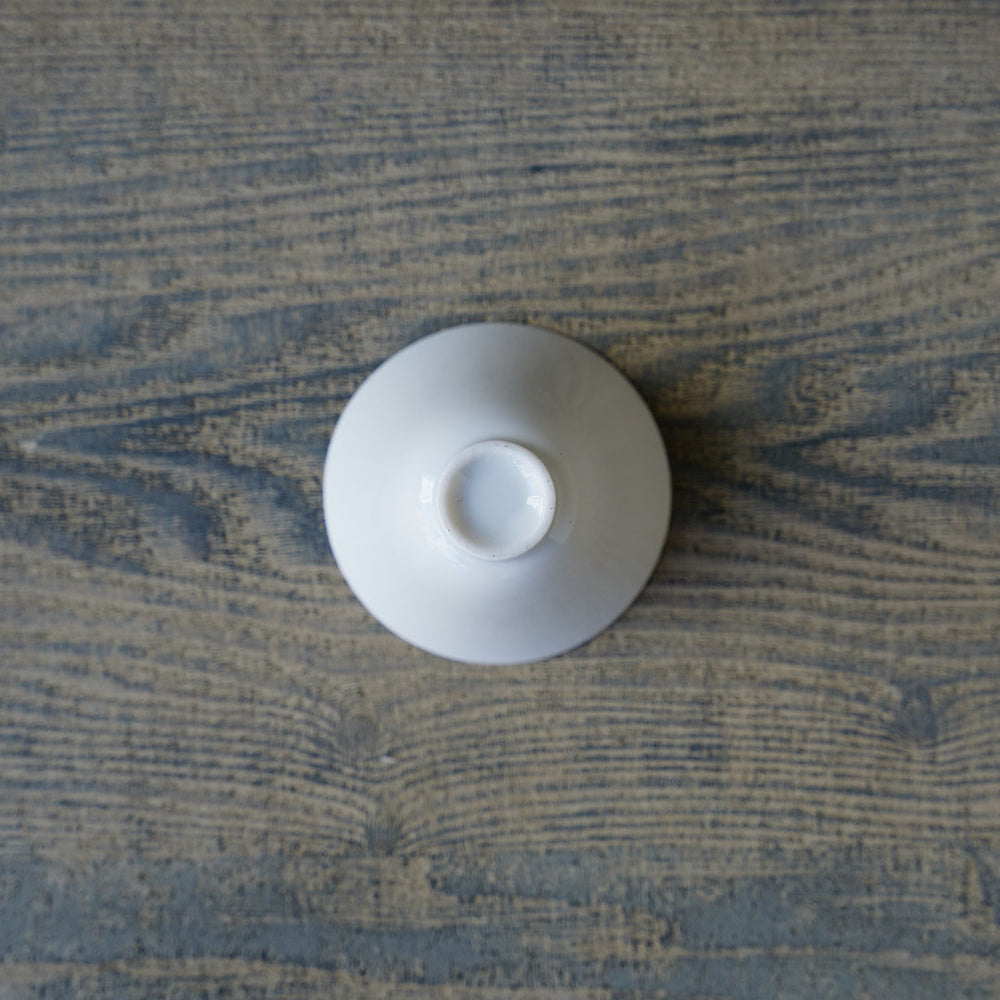 村上雄一 YM 茶杯 白磁 – 雨晴/AMAHARE