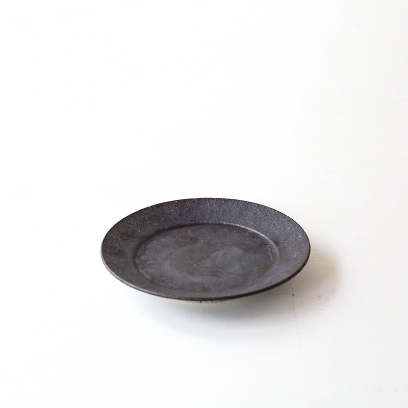 ●24-MM Miyagi Pottery 19cm Rim Plate with Black Glaze