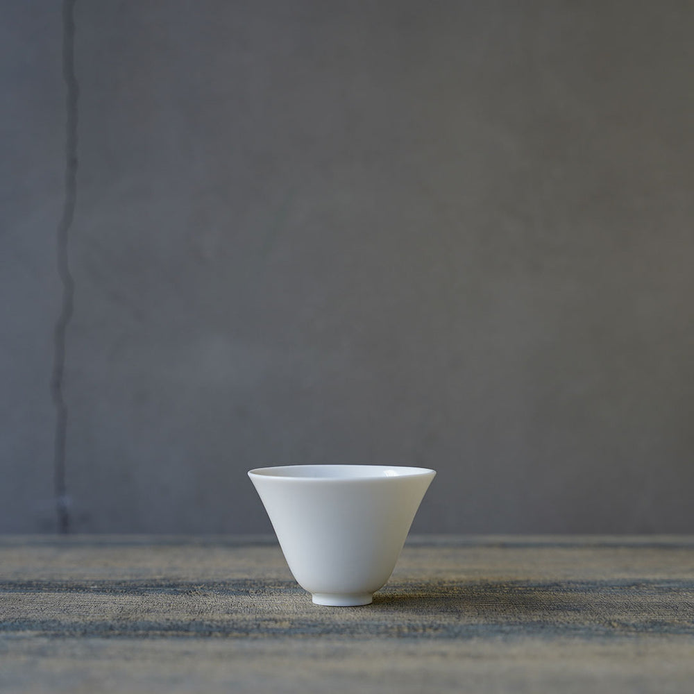 村上　雄一　　白磁茶壺・たまご　新品未使用 村上 雄一 白磁茶壺・たまご 新品未使用 - メルカリ