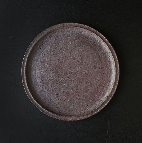 ●24-GN 40 Red Rust Finish 24cm Rimmed Plate