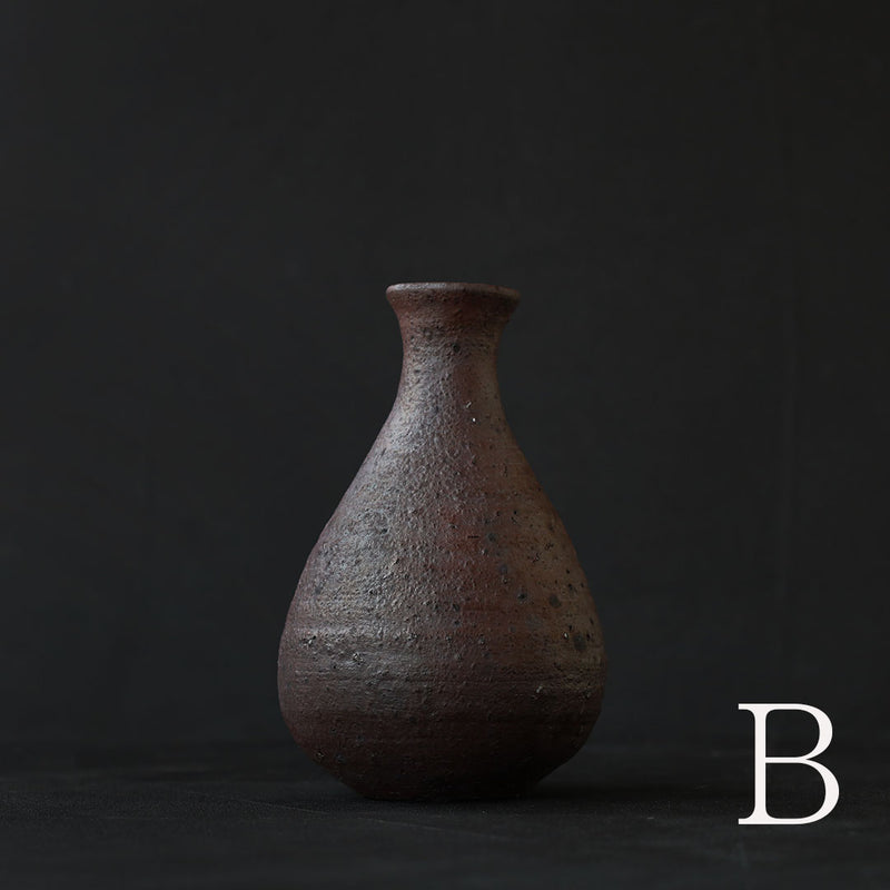 ●24-GN 45 Red Rust Finish Tokkuri (Sake Bottle)