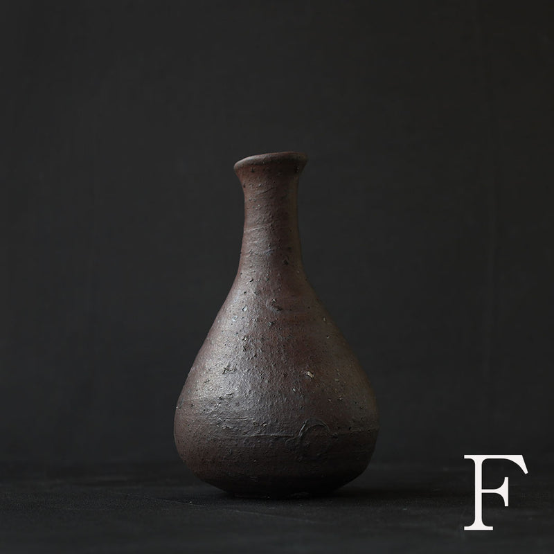 ●24-GN 45 Red Rust Finish Tokkuri (Sake Bottle)