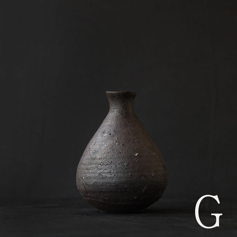 ●24-GN 45 Red Rust Finish Tokkuri (Sake Bottle)