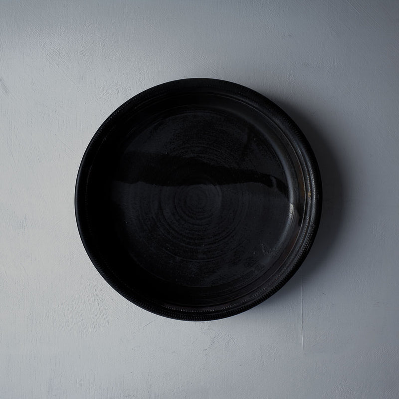 ●25-YT51 Black Karatsu Plate