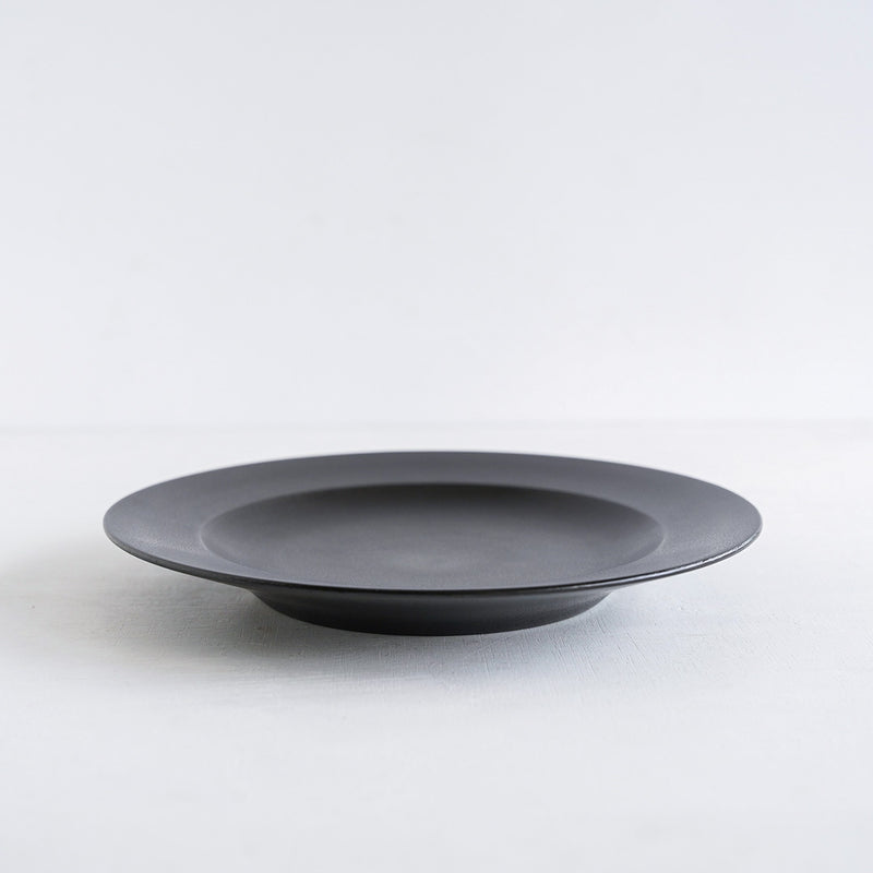 ●23-AA-50 Dessert Plate Black