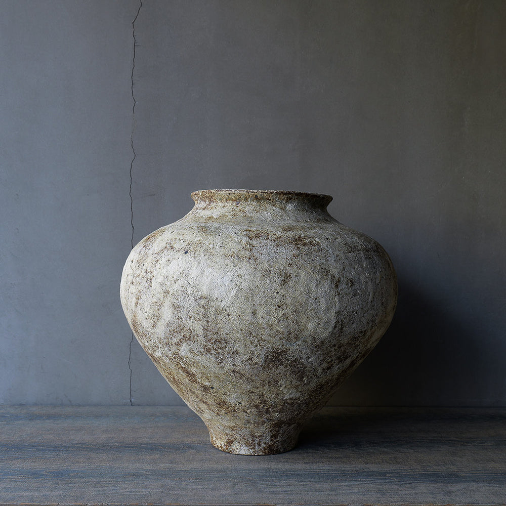 ○24-TS 56 刷毛目壺 A – 雨晴/AMAHARE