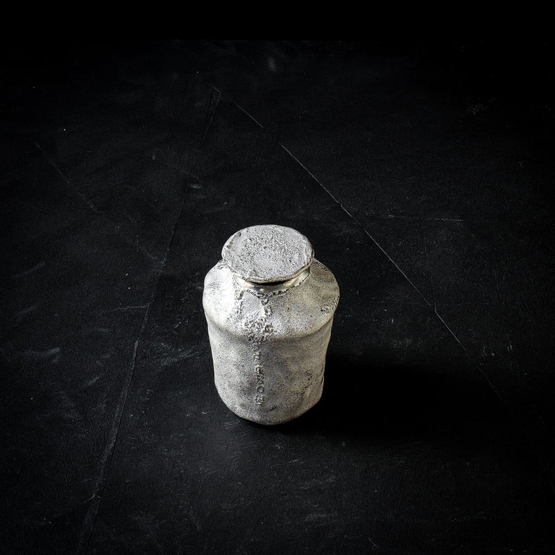 ●25-IY-61 Tea Caddy