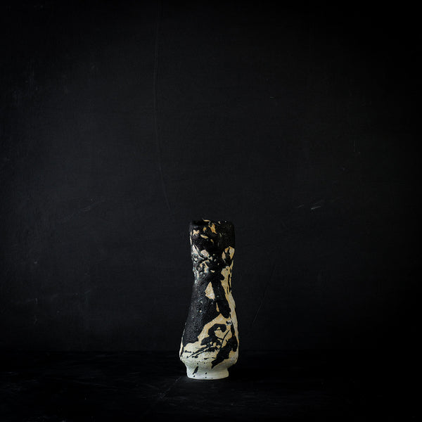 ●25-IY-63 Vase