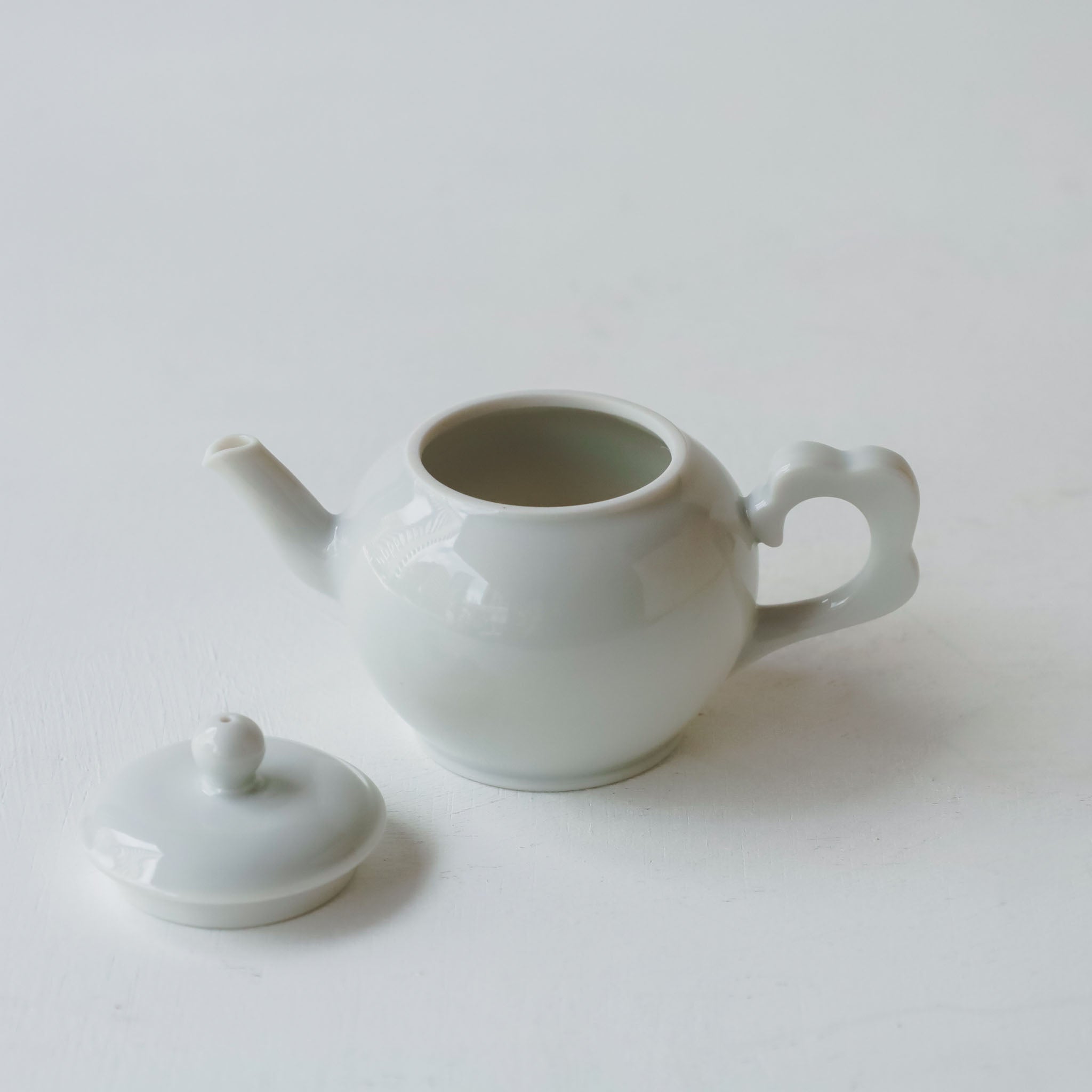 村上雄一 白磁茶壺 入道雲