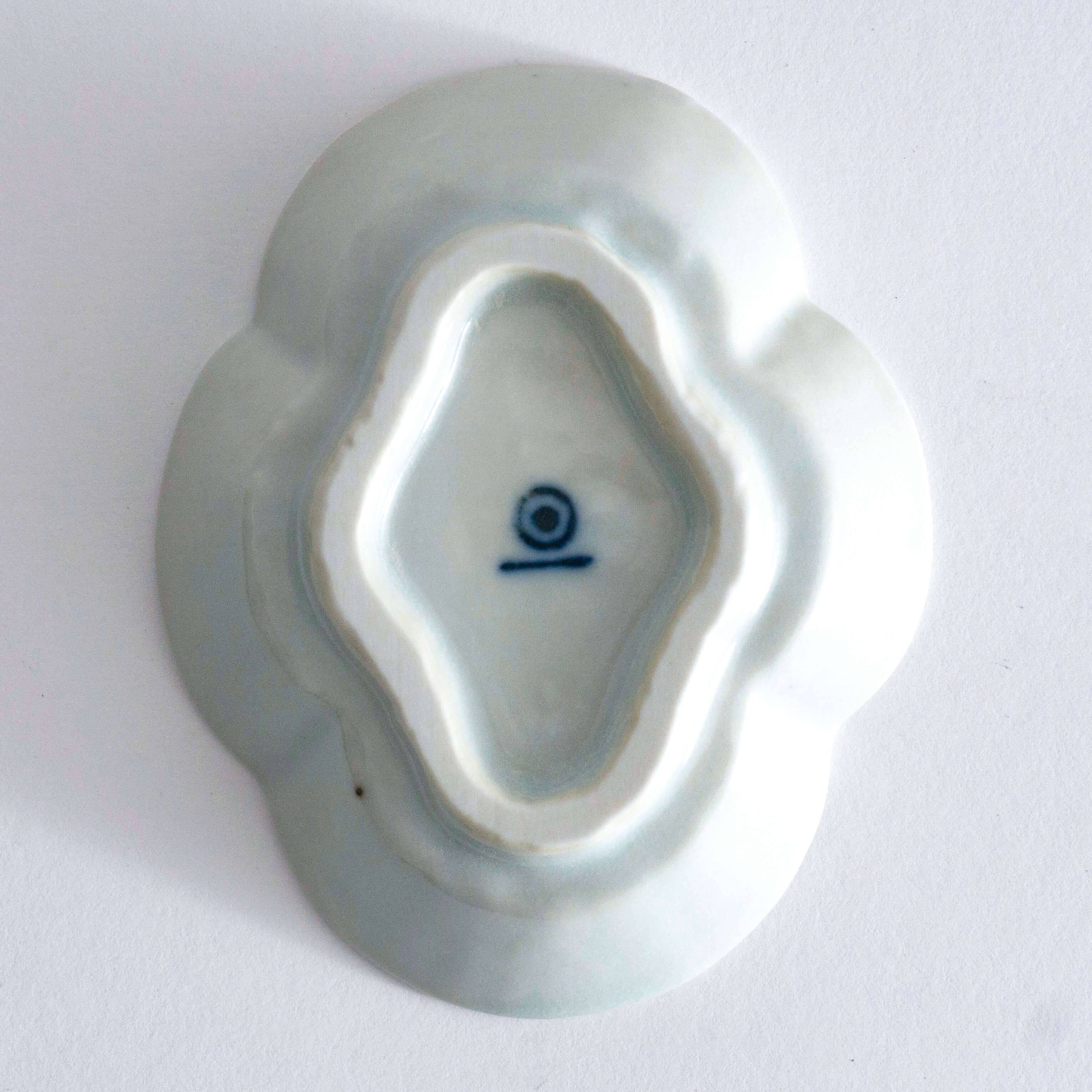 ◆Yazaemon Kiln - Small Mamebachi Bowls, Old White Porcelain (Gift Set of 4)