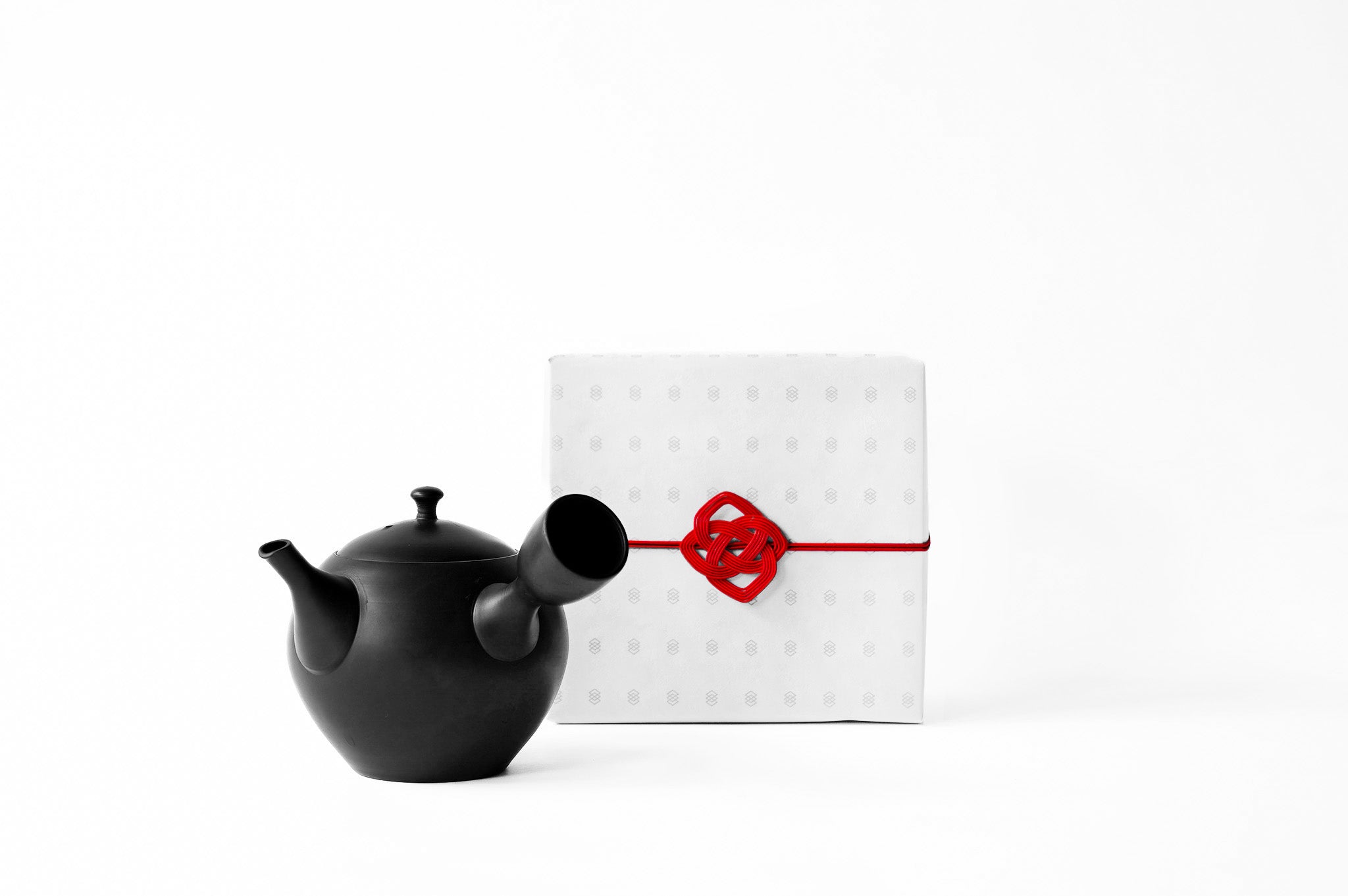 ◆Hokuryu Round Teapot "Shudei Tanka (black)" (Gift Set of 2)