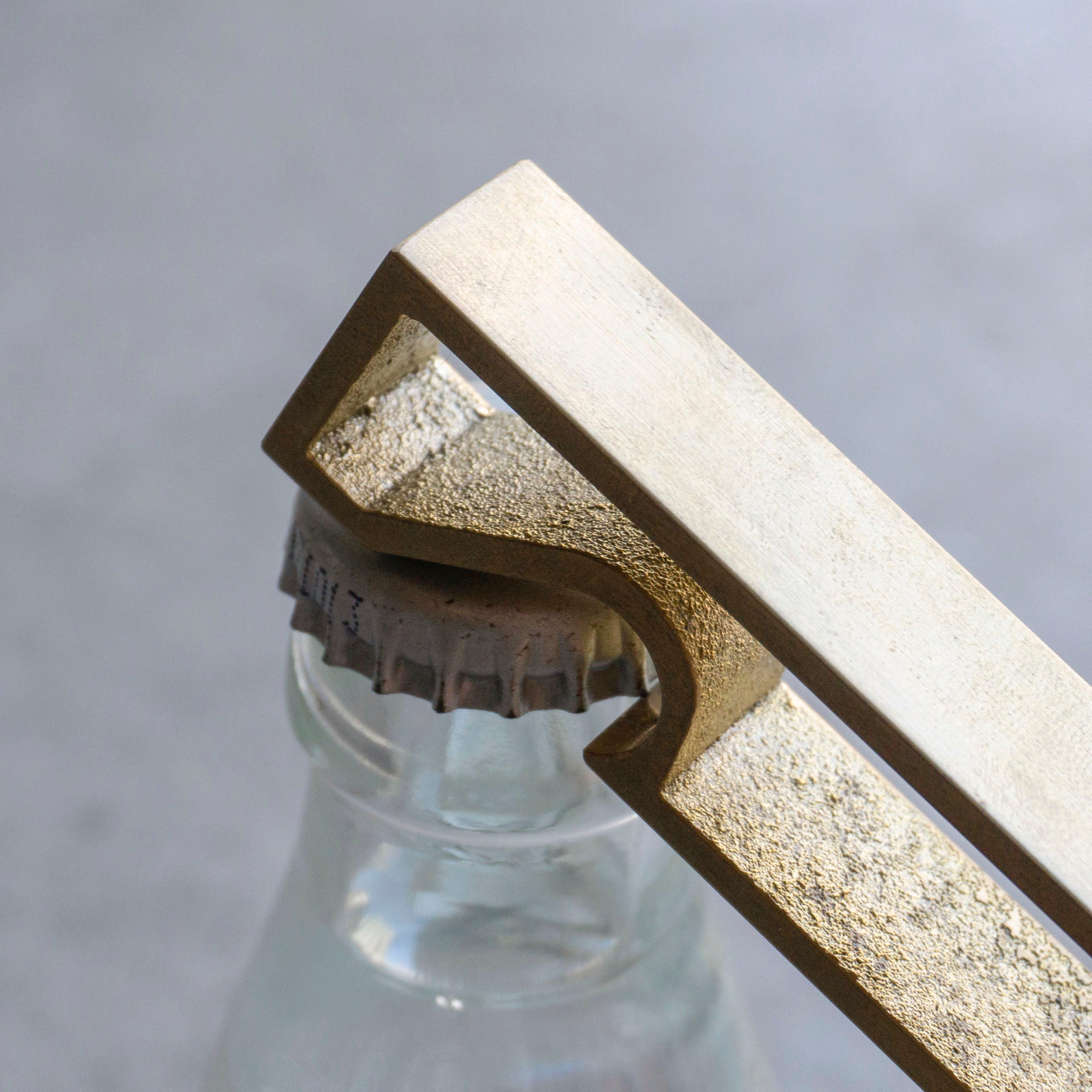 FUTAGAMI Bottle Opener Frame