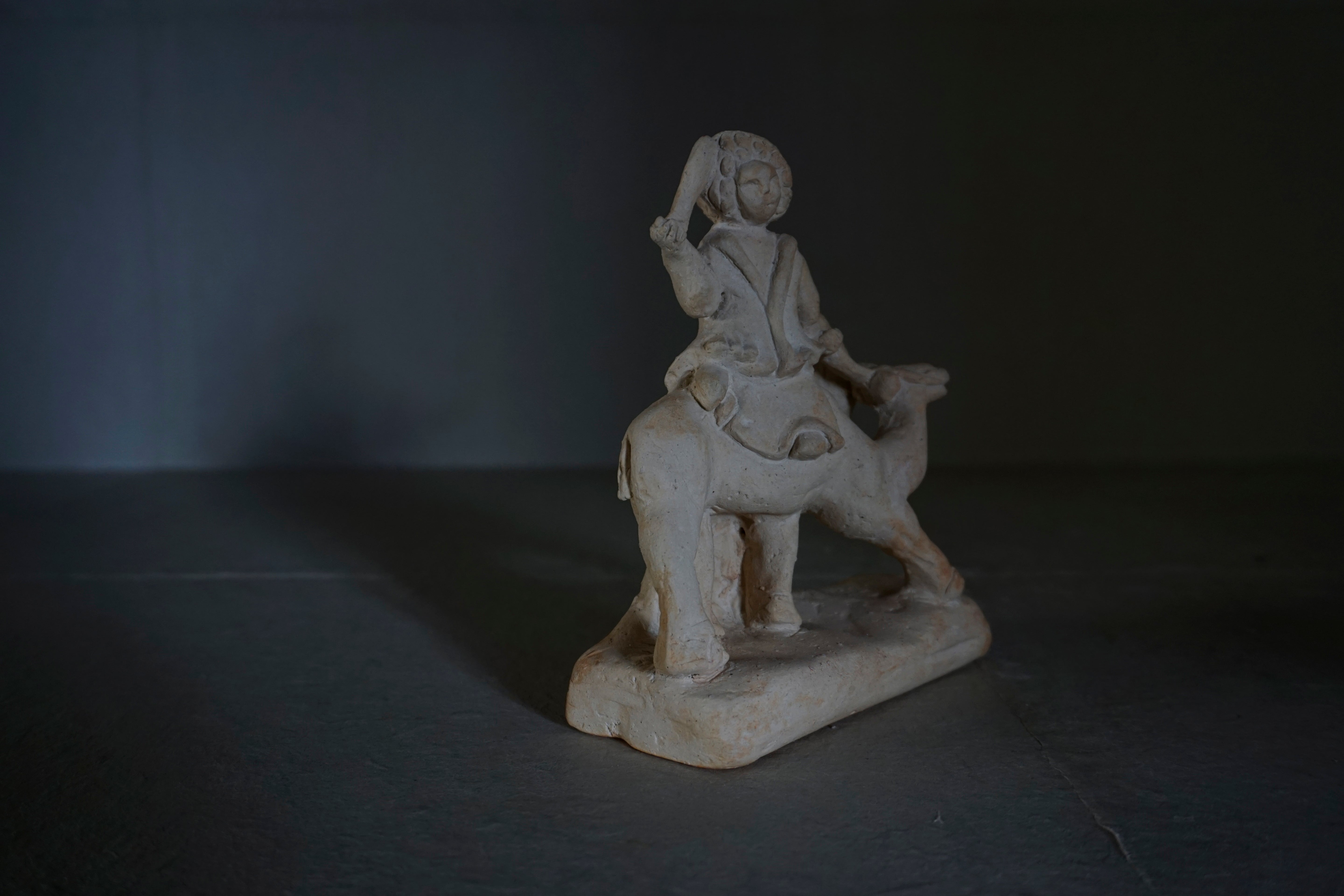 ●25-IM63 Ceramic Figurine – Camel & Rider