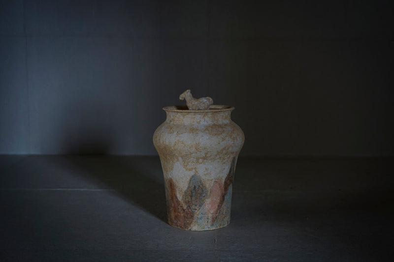 ●25-IM28 Painted Grayware Jar – Horse