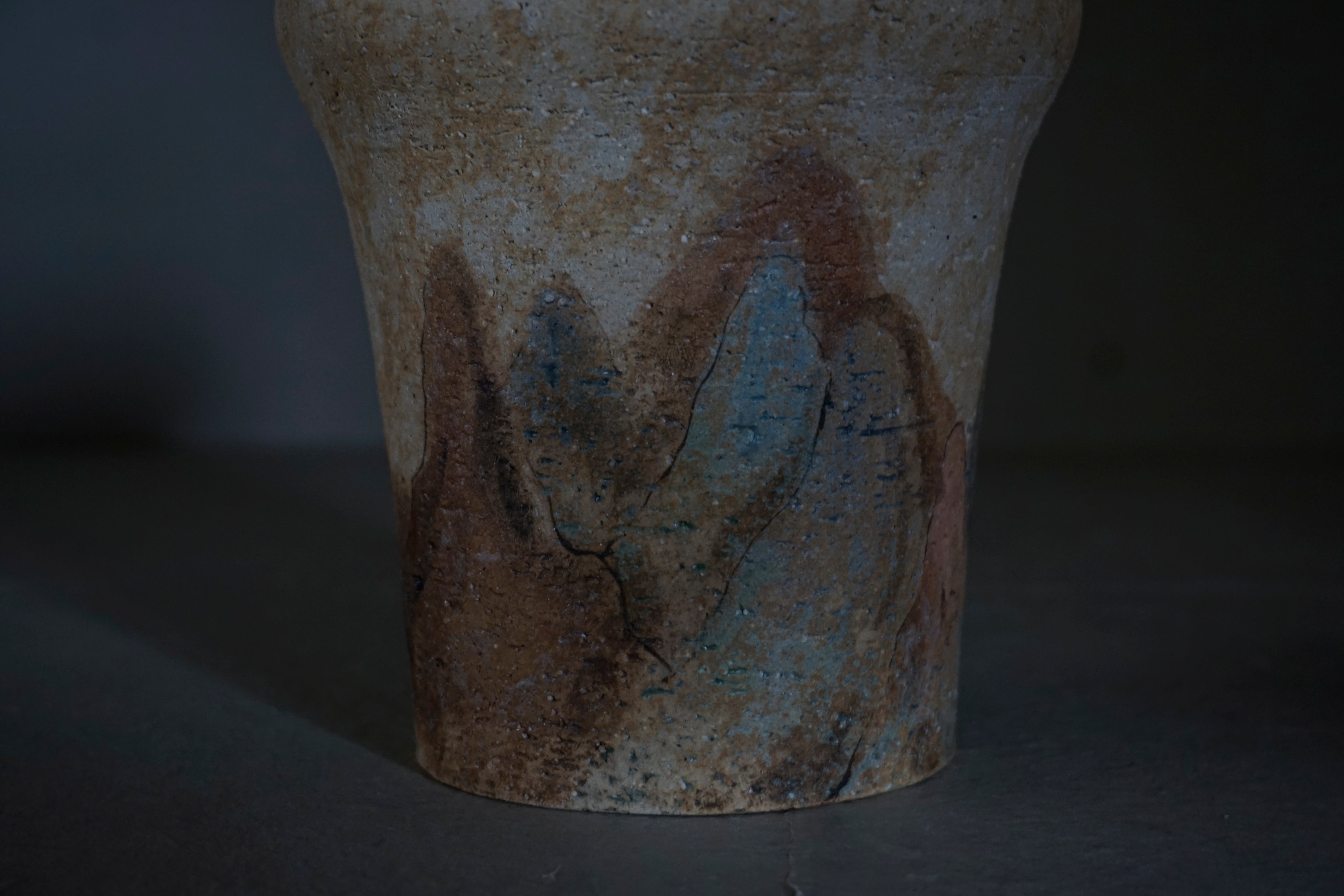 ●25-IM28 Painted Grayware Jar – Horse