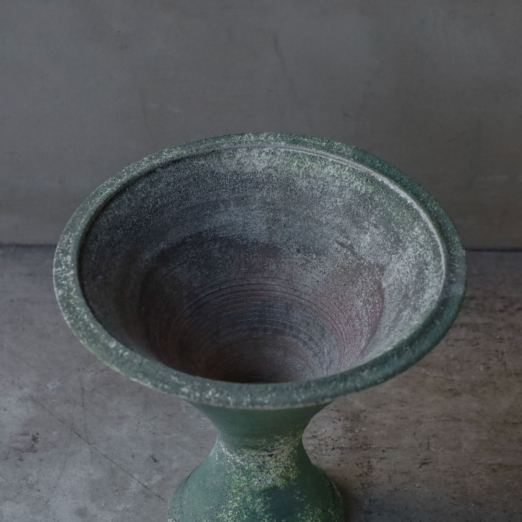 Etsuji Noguchi: Rokusho Hanaire (Patina Vase)