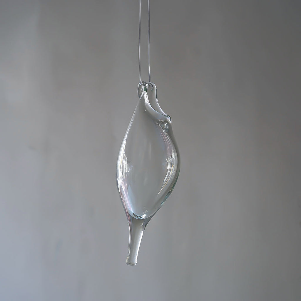 Miyo Oyabu Hanging Vase Clear – 雨晴/AMAHARE