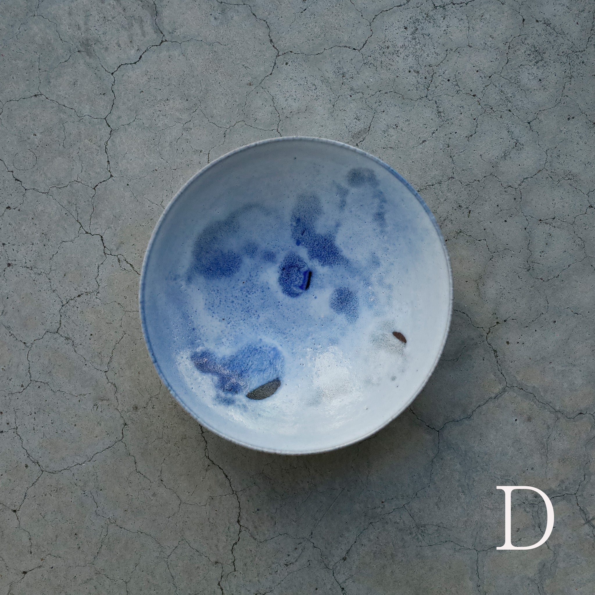 Etsuji Noguchi / Pale Blue Glaze, Medium Bowl