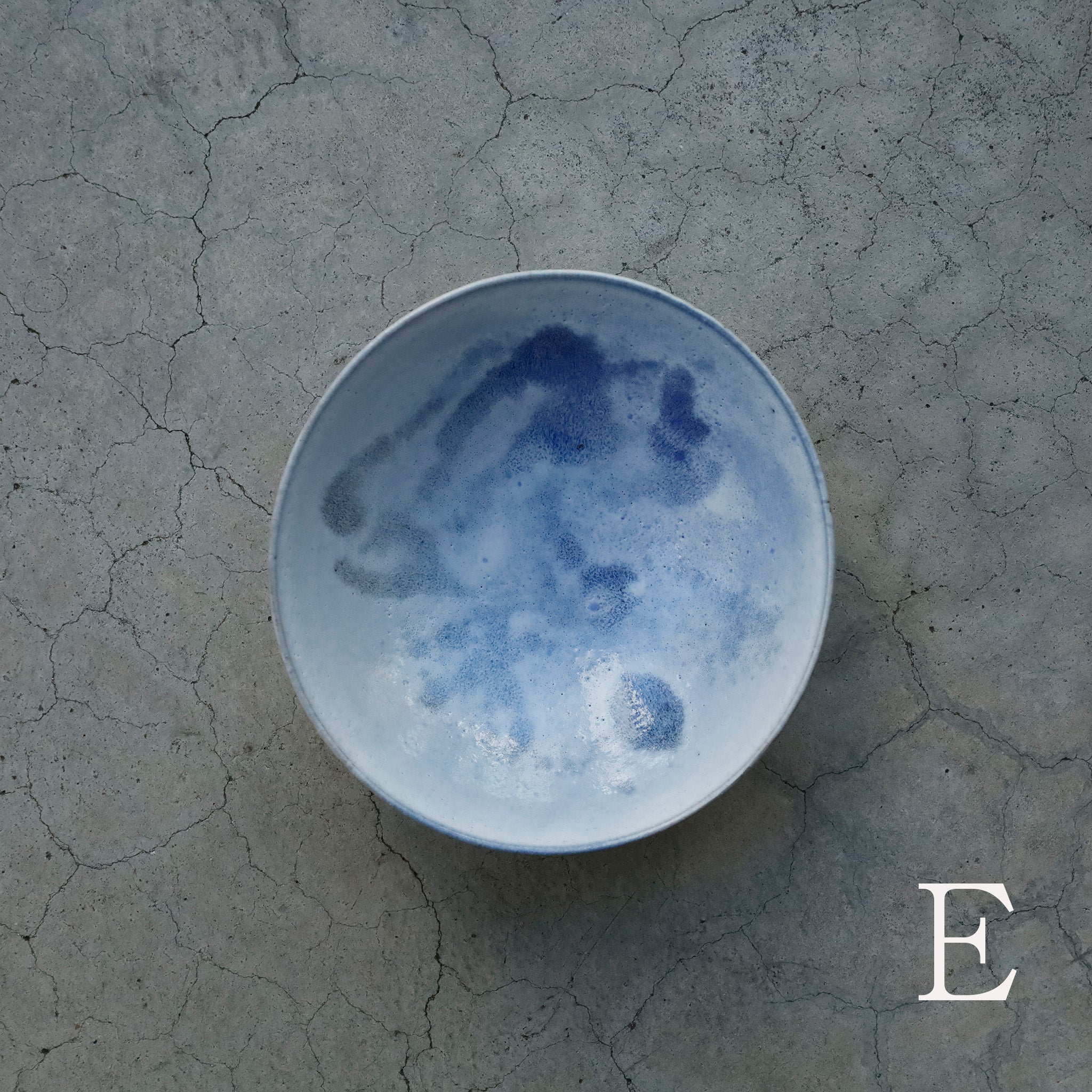 Etsuji Noguchi / Pale Blue Glaze, Medium Bowl