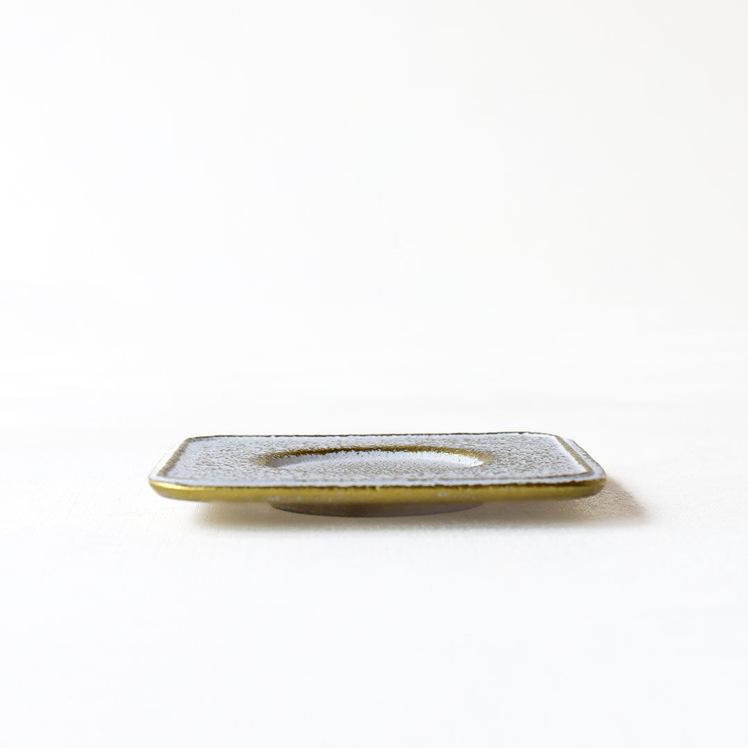 空間鋳造 茶托 Set 4pcs 白金色