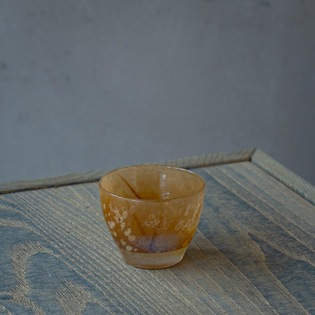 ●25-t14 scavo ぐい呑み br B