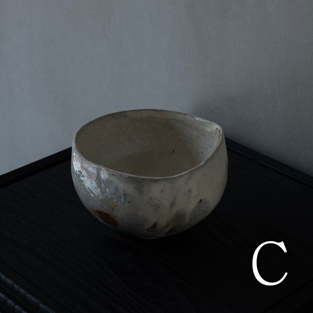 ●25-MM-29 茶盌 粉引