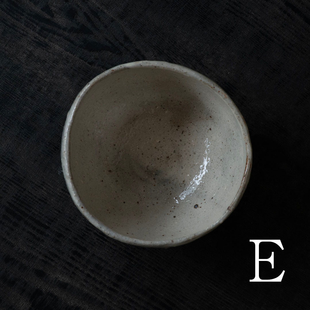 ●25-MM-29 茶盌 粉引