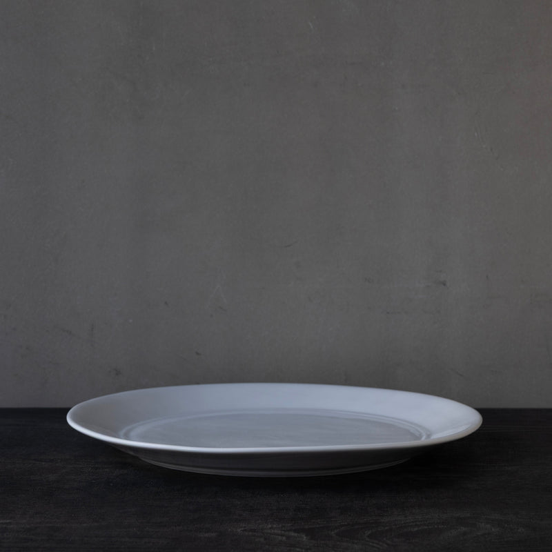 ●25-YM-26 White Porcelain Plate