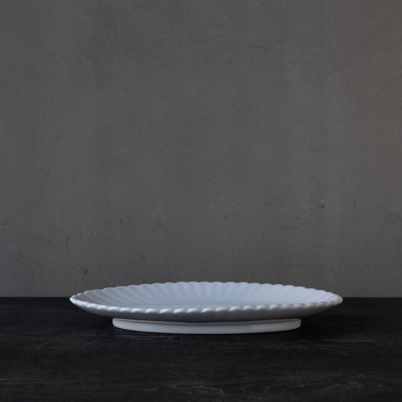 ●25-YM-34 White Porcelain Oval Plate