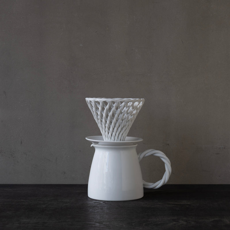 ●25-YM-50 White Porcelain Pitcher