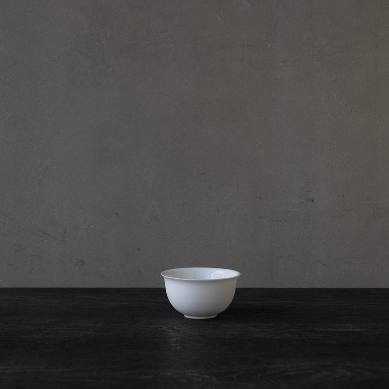 ●25-YM-67 Egg Shell Small Tea Bowl
