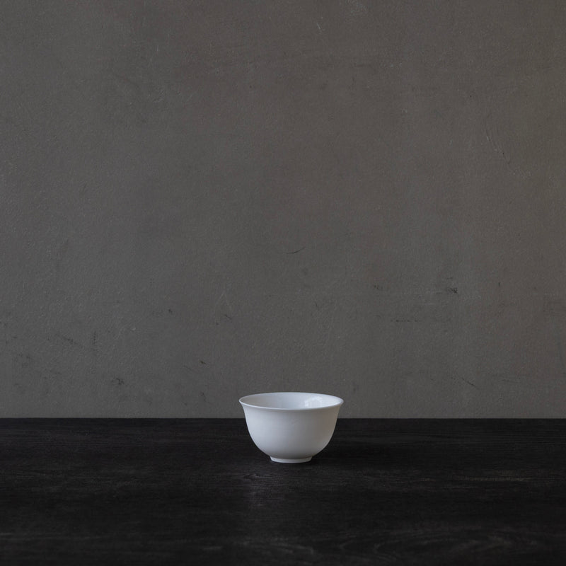 ●25-YM-66 Egg Shell Small Tea Bowl
