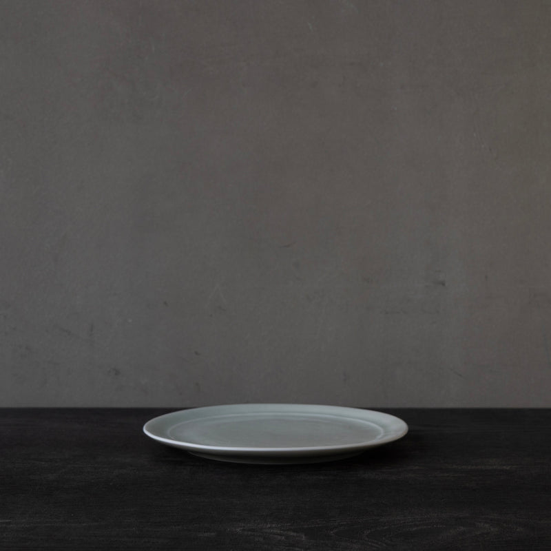 ●25-YM-73 Celadon Plate S