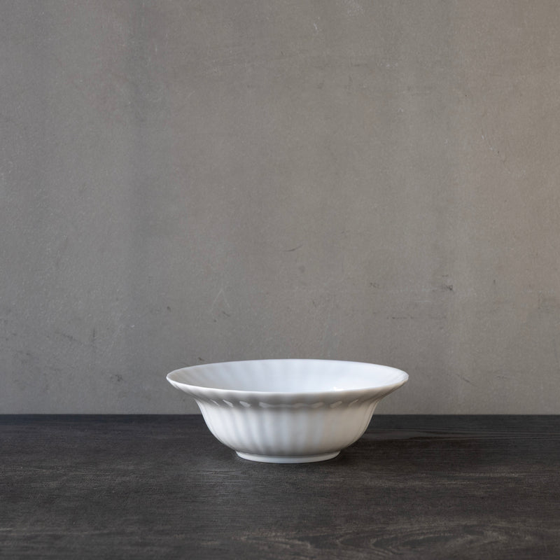 ●25-YM-91 White Porcelain Soup Bowl