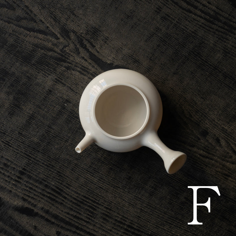 ●25-YM-14 Hoin Japanese Teapot