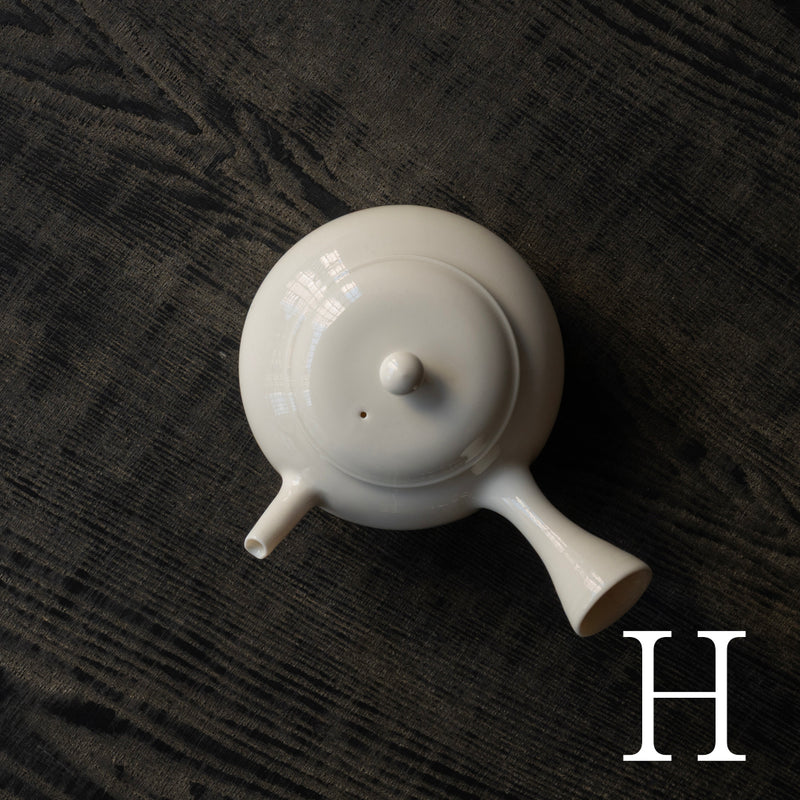 ●25-YM-14 Hoin Japanese Teapot