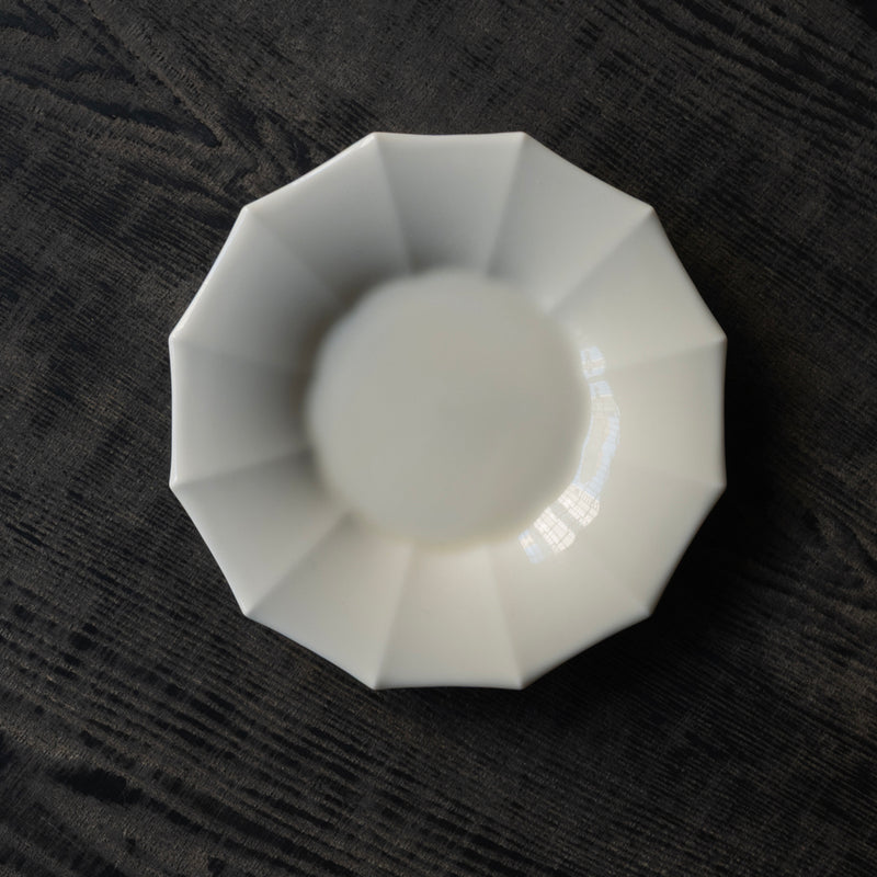 ●25-YM-23 Ivory Cup & Saucer