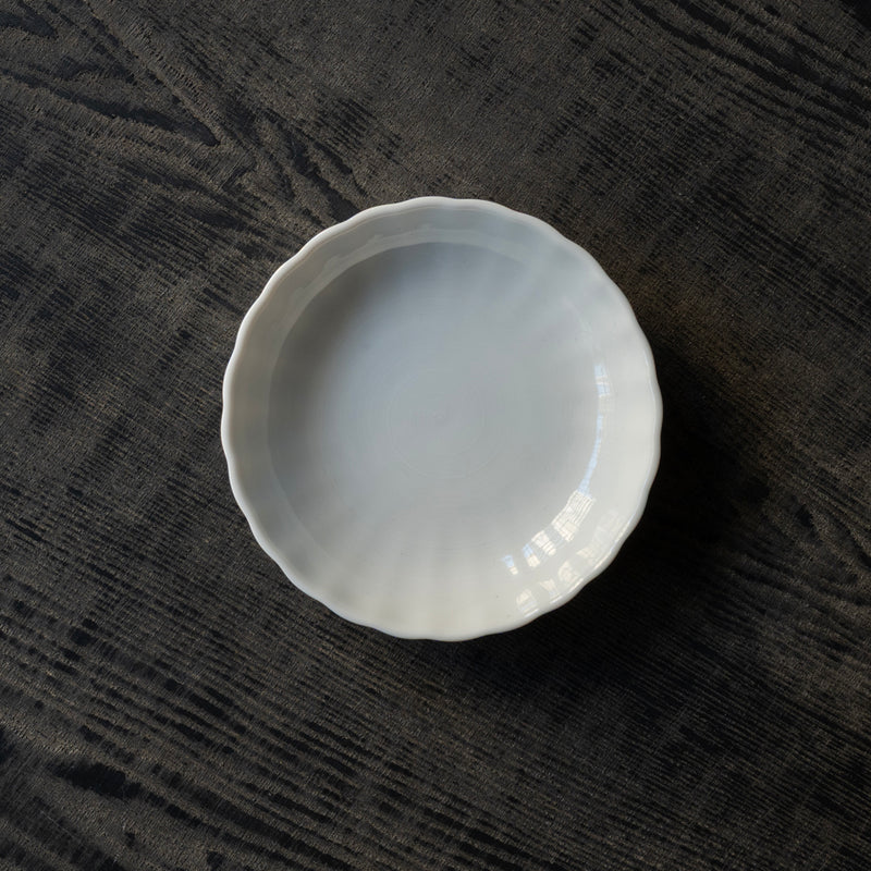 ●25-YM-31 White Porcelain Saucer