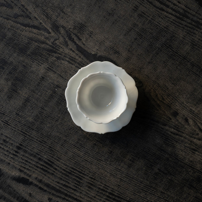●25-YM-41 White Porcelain Saucer