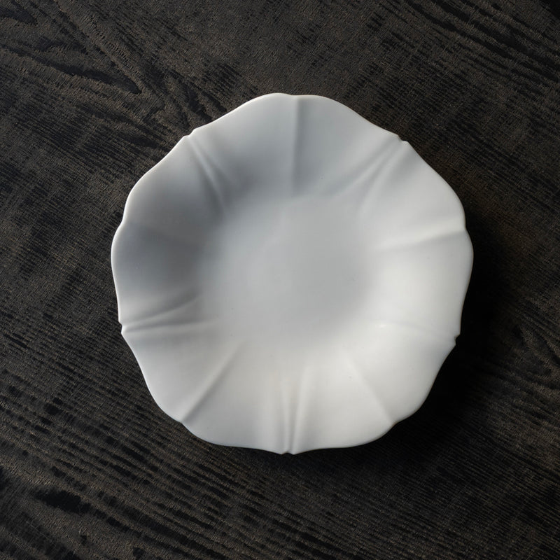 ●25-YM-45 White Porcelain Saucer