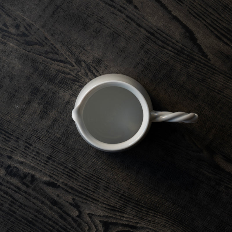 ●25-YM-50 White Porcelain Pitcher