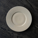●25-YM-87 Light beige Celadon Plate