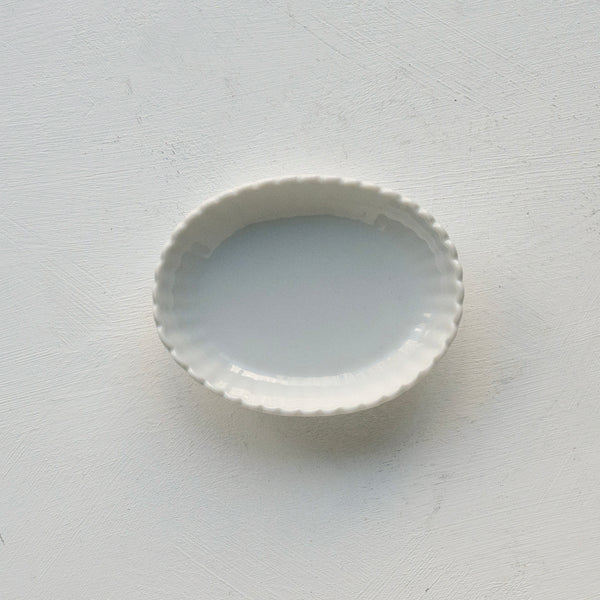 ●25-YM-36 White Porcelain Small Plate