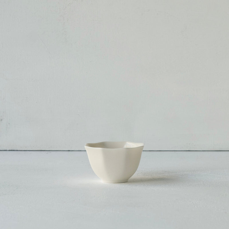 ●25-YM-19 Hoin Small Tea Bowl