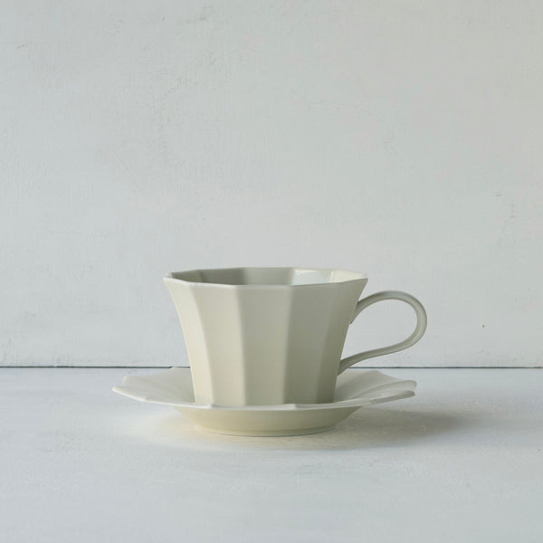 ●25-YM-23 Ivory Cup & Saucer