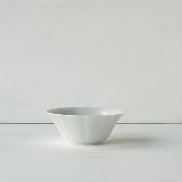 ●25-YM-47 White Porcelain Small Bowl