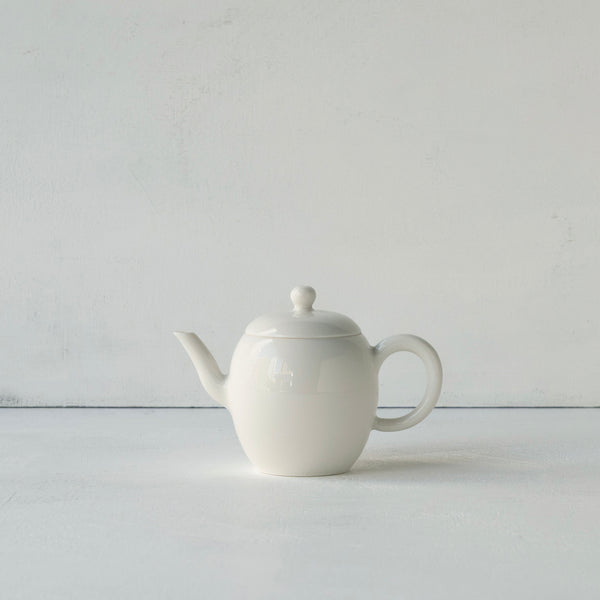 ●25-YM-15 Hoin Chinese Small Teapot