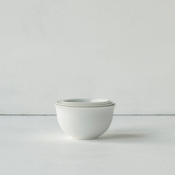 ●25-YM-65 Egg Shell Small Tea Bowl