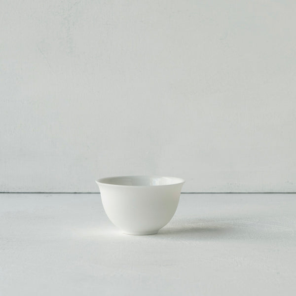 ●25-YM-66 Egg Shell Small Tea Bowl